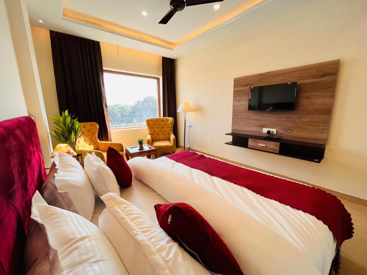 Gange Blossam Resort, Haridwar Exterior photo