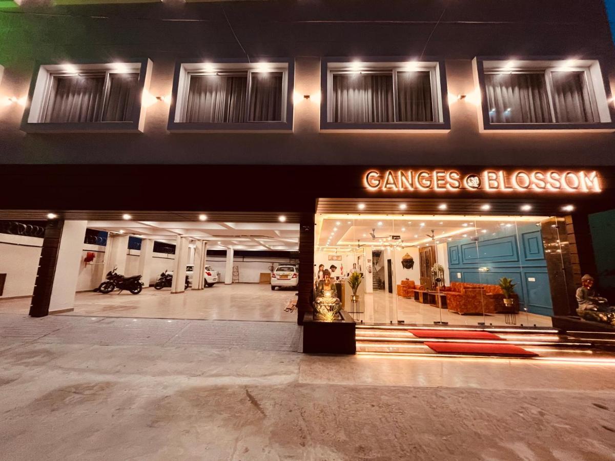 Gange Blossam Resort, Haridwar Exterior photo