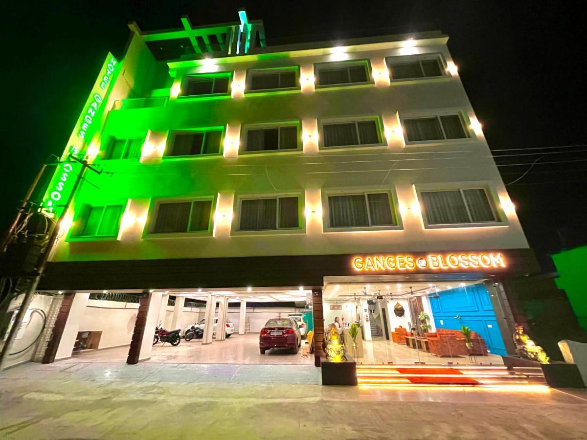 Gange Blossam Resort, Haridwar Exterior photo